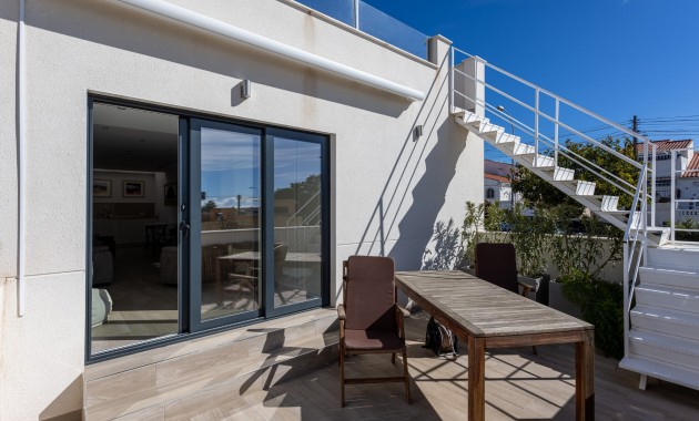 Sale - Townhouse -
Torrevieja - Urbanización San Luis