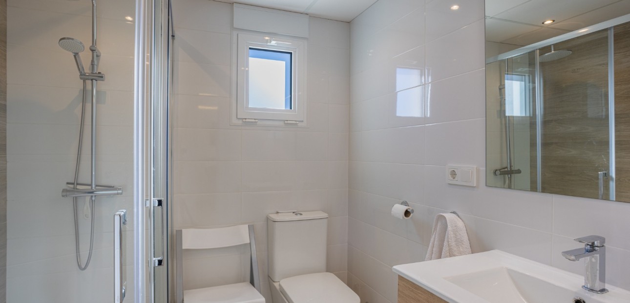 Sale - Townhouse -
Torrevieja - Urbanización San Luis