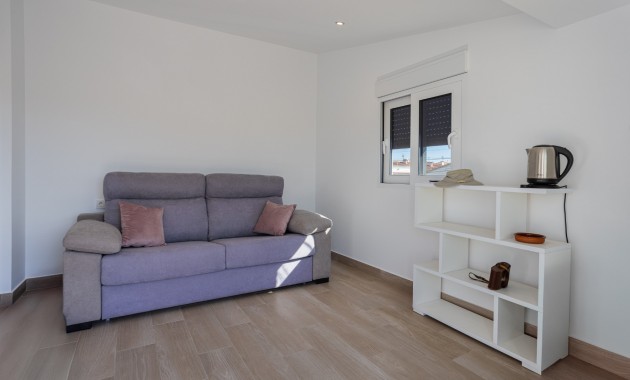 Sale - Townhouse -
Torrevieja - Urbanización San Luis