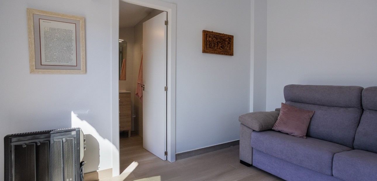 Sale - Townhouse -
Torrevieja - Urbanización San Luis