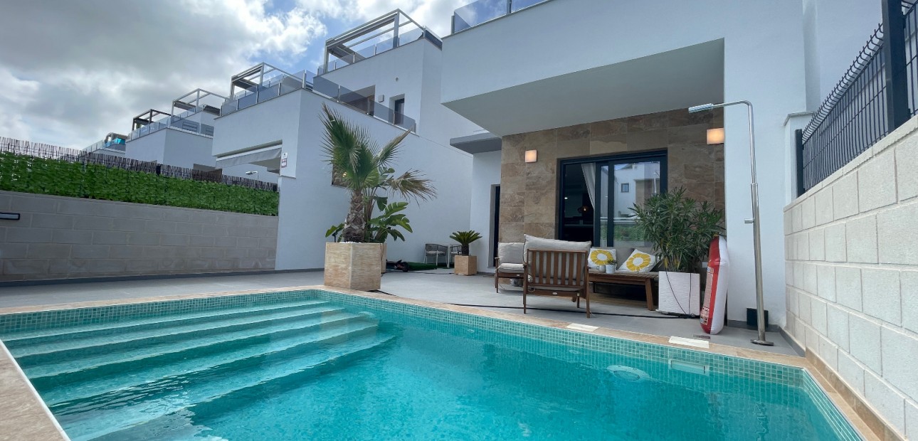 Sale - Detached Villa -
Benijofar - Benijofar - Village