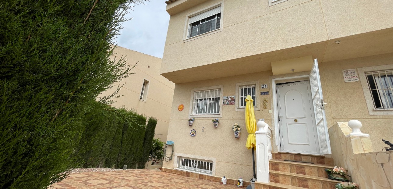 Sale - Detached Villa -
Benijofar - Benijofar - Village