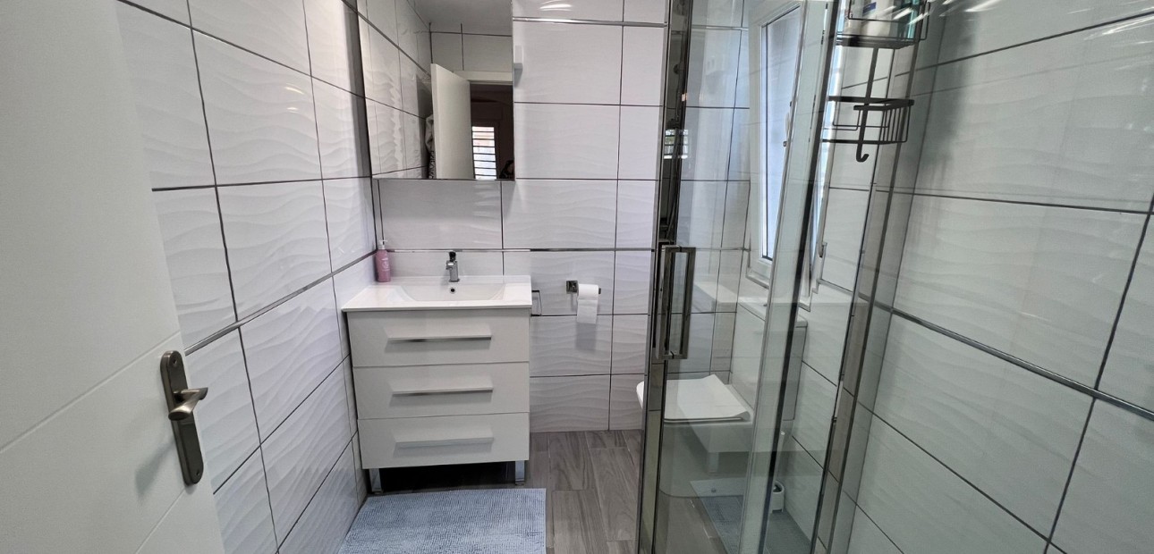 Sale - Country House -
Elche - La Marina