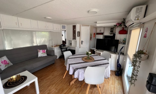 Sale - Country House -
Elche - La Marina