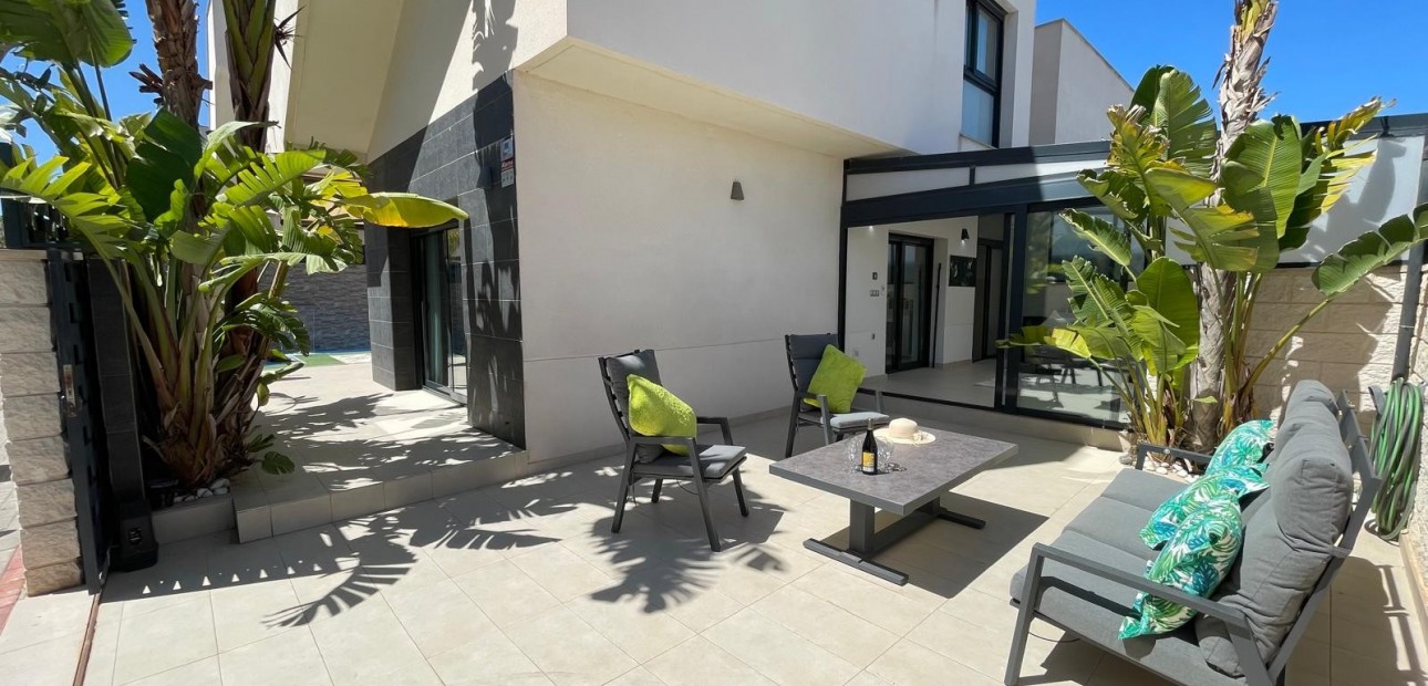 Sale - Detached Villa -
Benijofar - Benijofar - Village