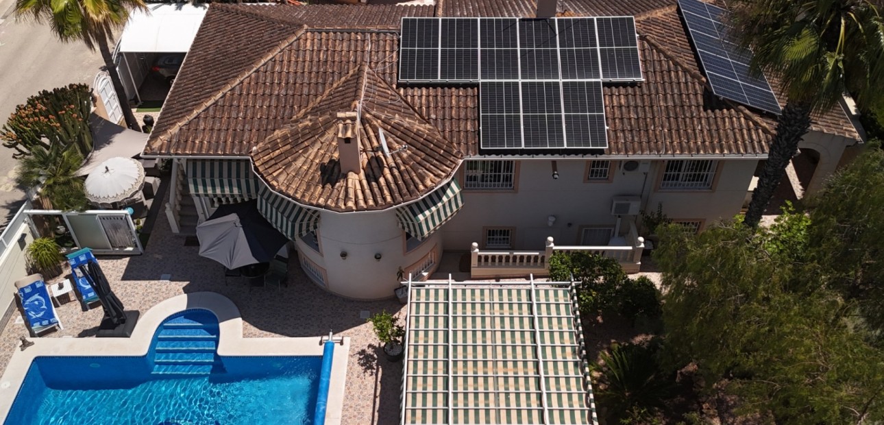 Sale - Detached Villa -
Benijofar - Benijofar - Village