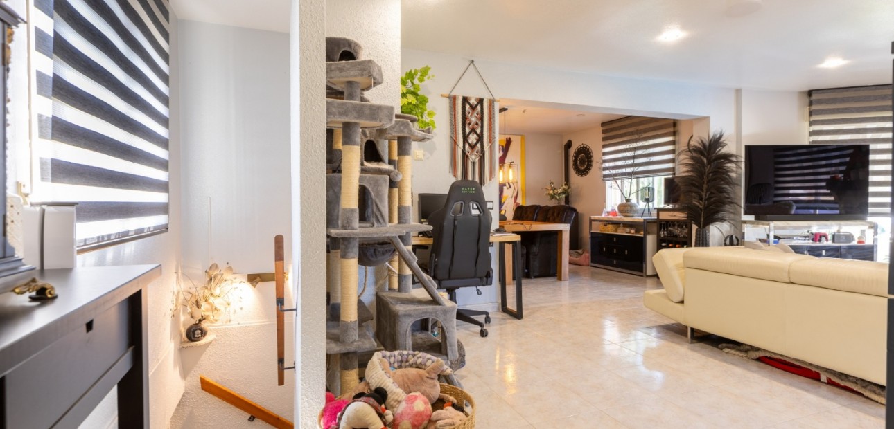 Sale - Detached Villa -
Benijofar - Benijofar - Village