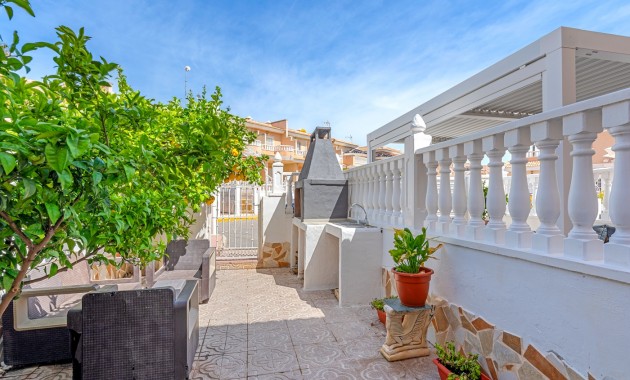 Sale - Townhouse -
Ciudad Quesada - Doña Pepa