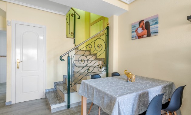 Sale - Townhouse -
Ciudad Quesada - Doña Pepa