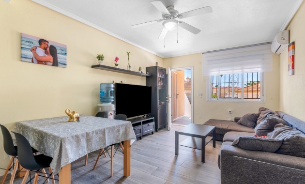 Sale - Townhouse -
Ciudad Quesada - Doña Pepa