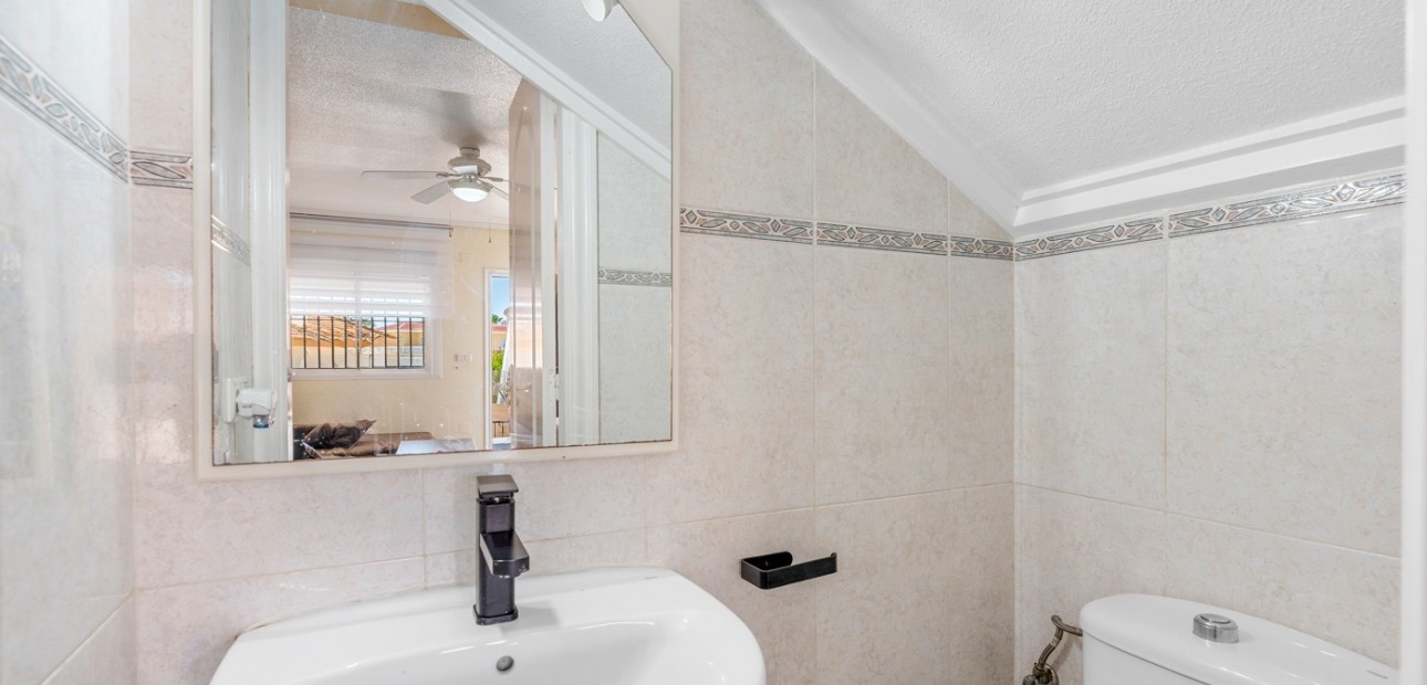 Sale - Townhouse -
Ciudad Quesada - Doña Pepa