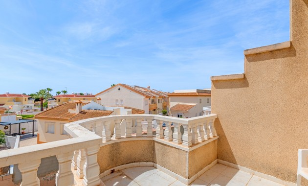Sale - Townhouse -
Ciudad Quesada - Doña Pepa