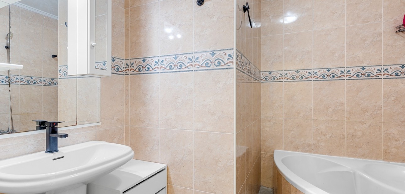 Sale - Townhouse -
Ciudad Quesada - Doña Pepa