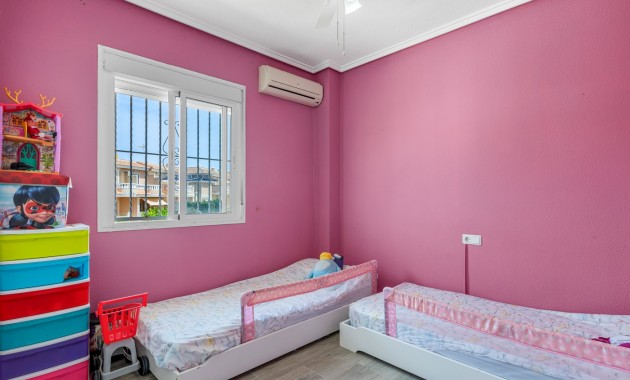 Sale - Townhouse -
Ciudad Quesada - Doña Pepa