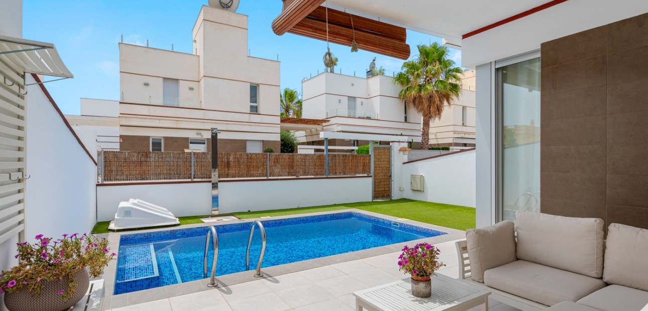 Venta - Detached Villa -
Ciudad Quesada - Rojales