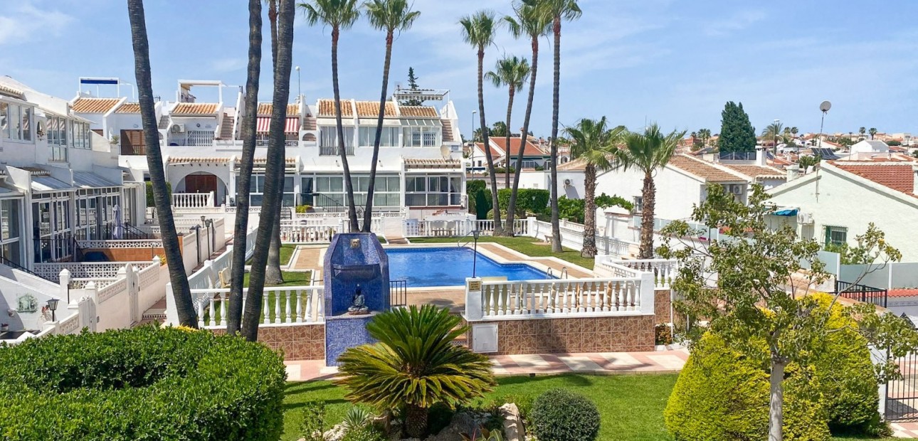 Sale - Townhouse -
Ciudad Quesada