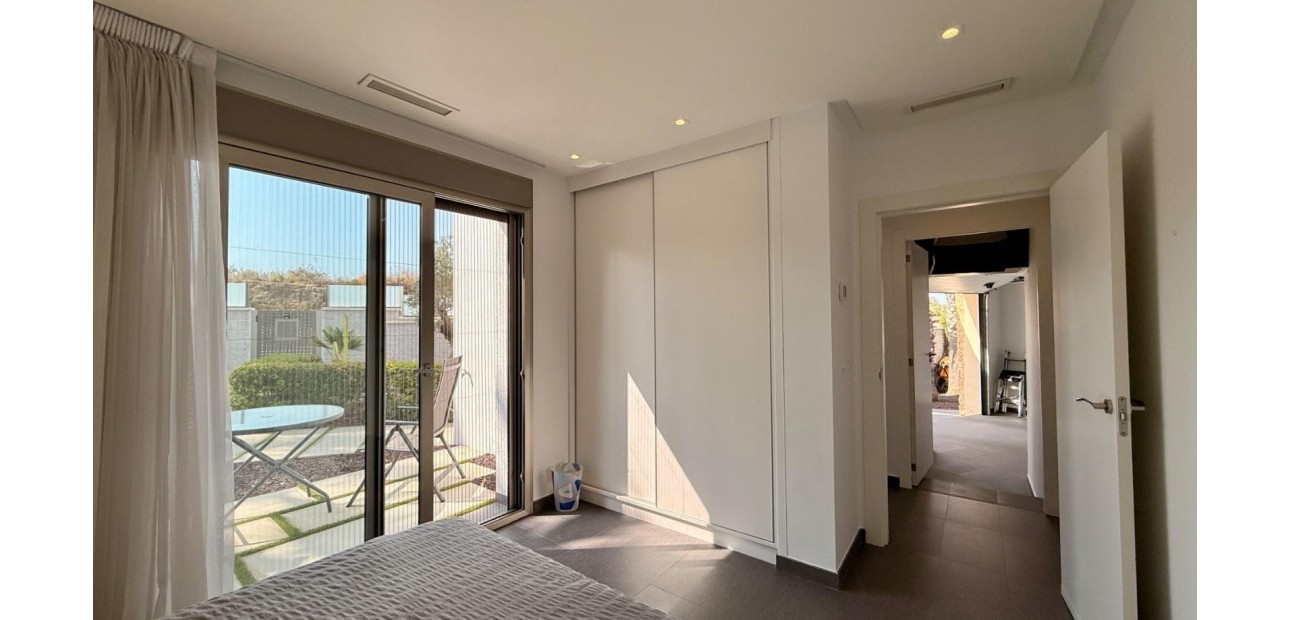 Sale - Detached Villa -
Benijofar - Benijofar - Village