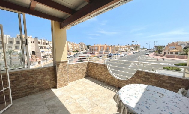Sale - Apartment / flat -
Torrevieja - La Mata