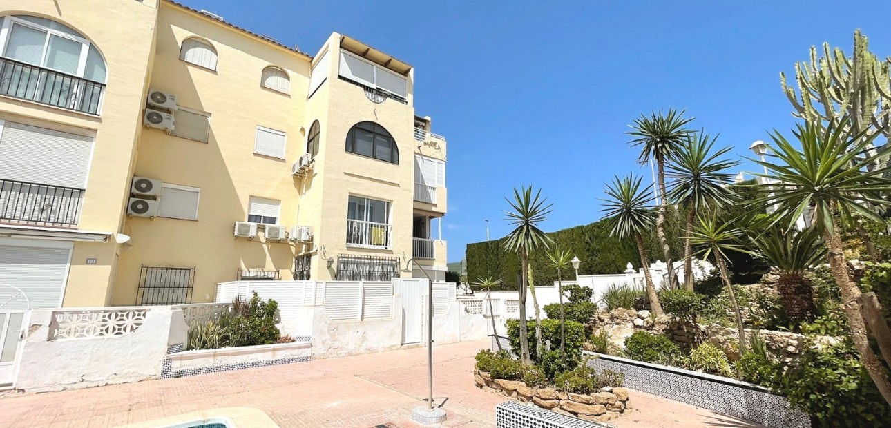 Sale - Apartment / flat -
Torrevieja - La Mata