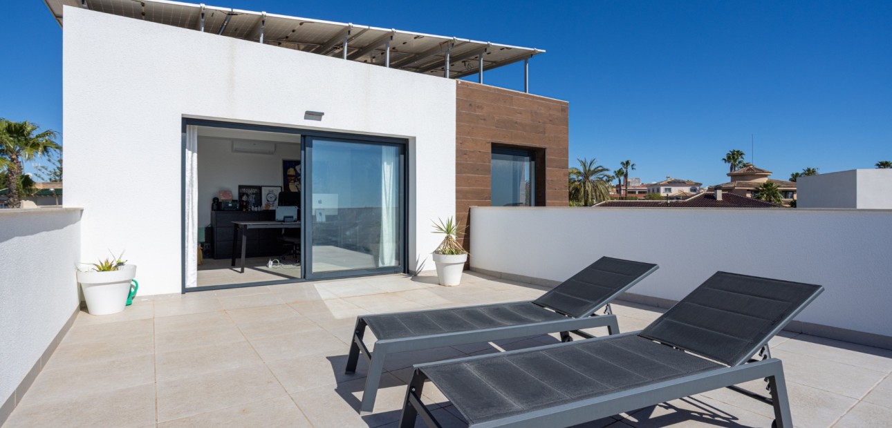 Sale - Detached Villa -
Ciudad Quesada - Town Center