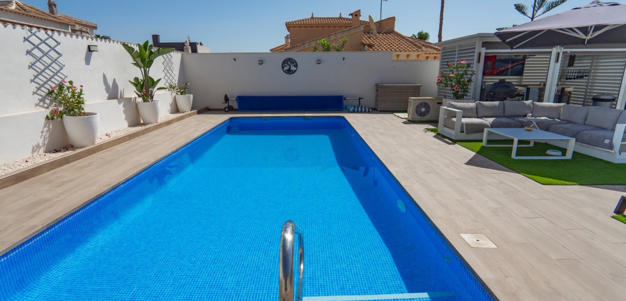 Sale - Detached Villa -
Ciudad Quesada - Town Center