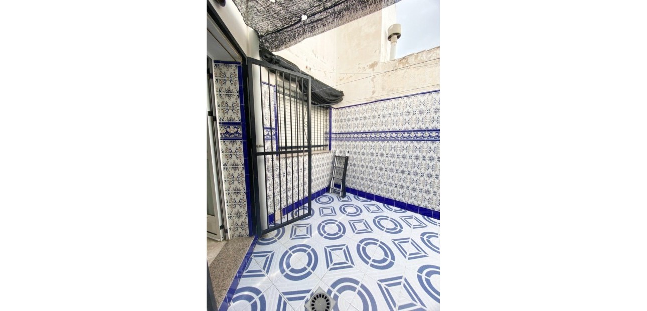 Venta - Adosado -
Los Alcazares