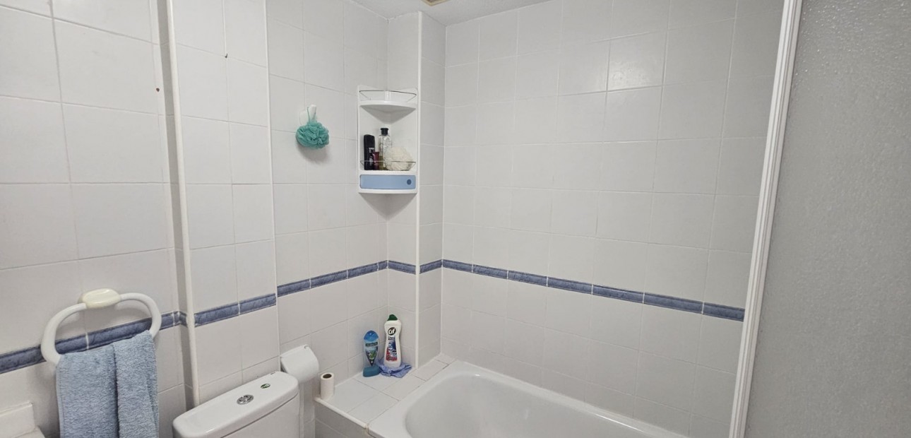 Sale - Apartment / flat -
Villamartín - Panorama