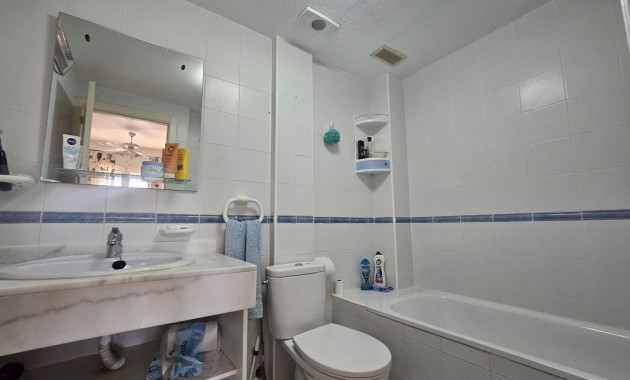 Sale - Apartment / flat -
Villamartín - Panorama