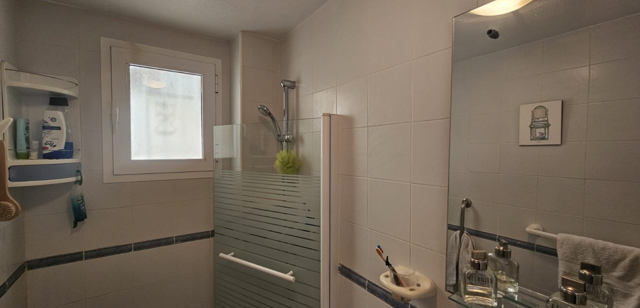 Sale - Apartment / flat -
Villamartín - Panorama