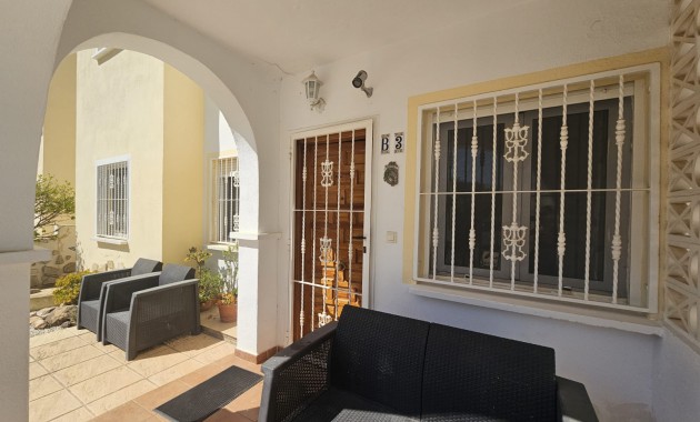 Sale - Apartment / flat -
Villamartín - Panorama