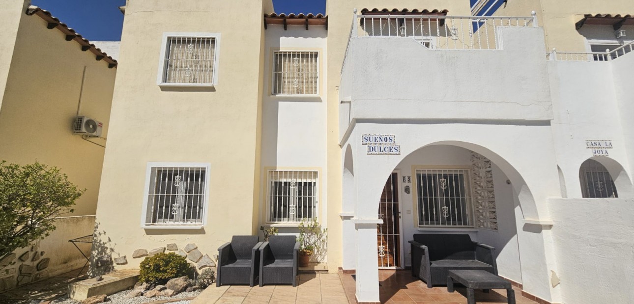 Sale - Apartment / flat -
Villamartín - Panorama