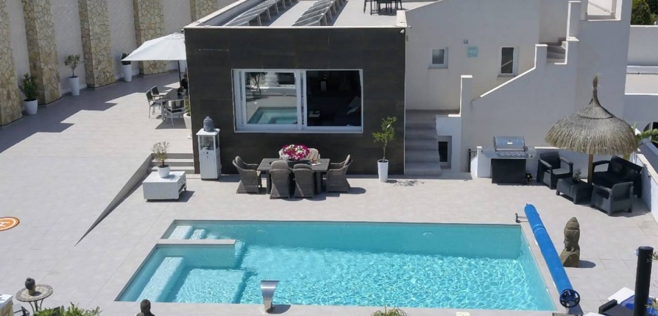Venta - Villa -
Ciudad Quesada