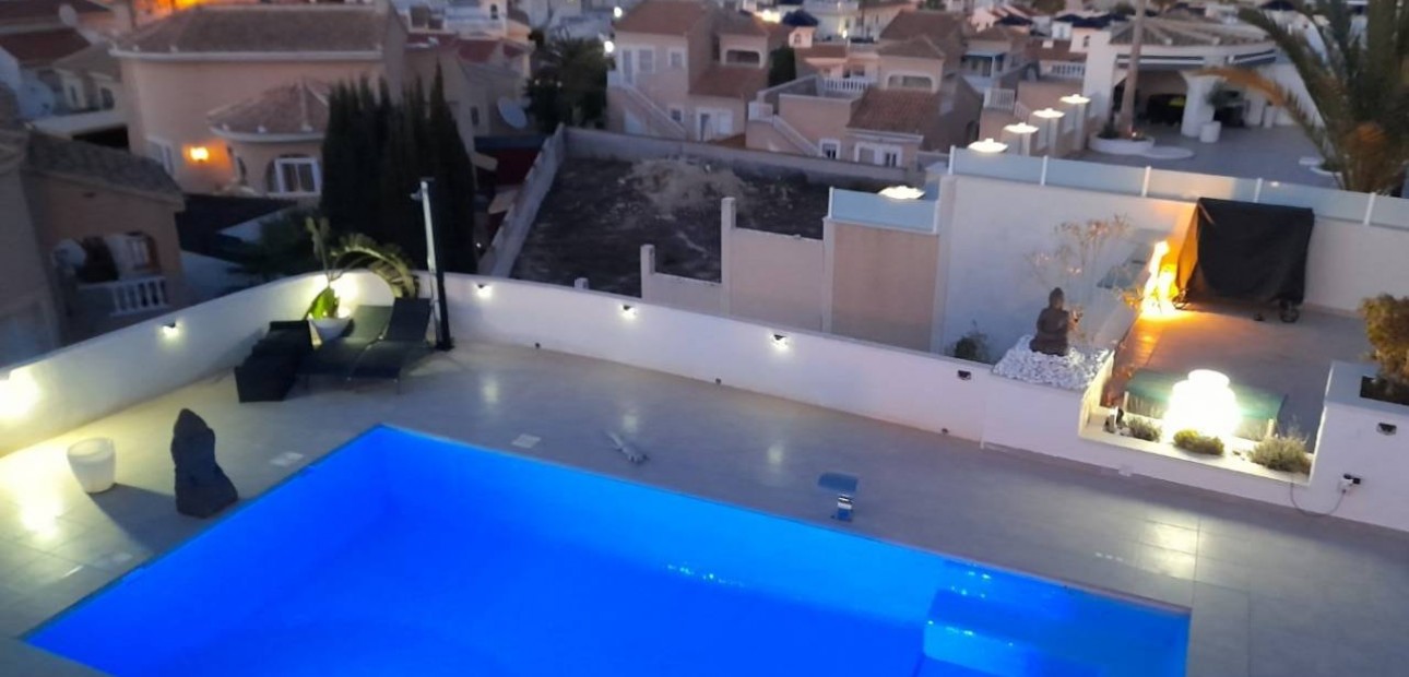 Venta - Villa -
Ciudad Quesada