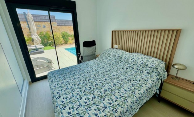 Sale - Villa -
Algorfa - La Finca Golf Resort