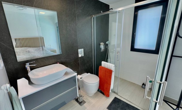 Sale - Villa -
Algorfa - La Finca Golf Resort