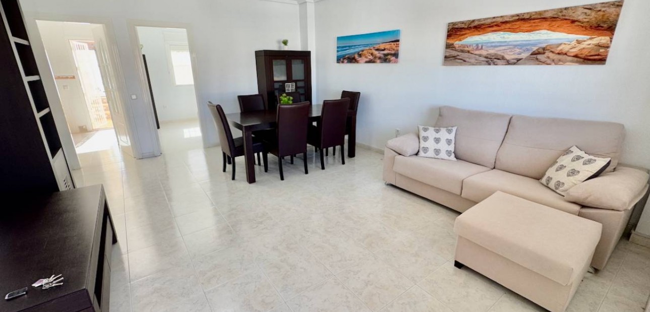 Herverkoop - Villa -
Ciudad Quesada