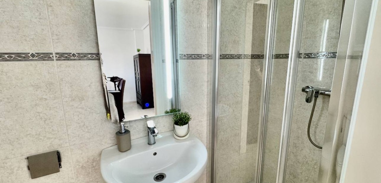 Herverkoop - Villa -
Ciudad Quesada