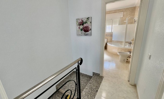 Herverkoop - Villa -
Ciudad Quesada