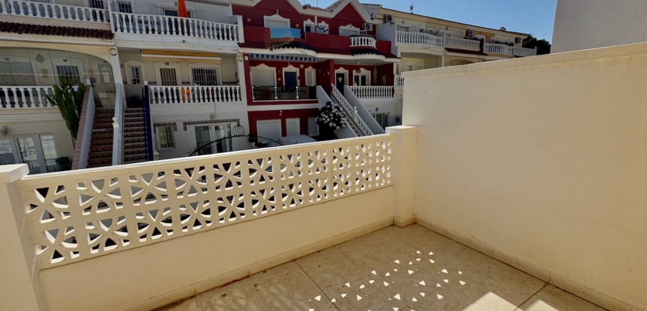 Herverkoop - Villa -
Ciudad Quesada