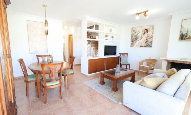 Sale - Terraced house -
Orihuela Costa - Agua Marina