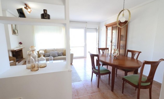 Sale - Terraced house -
Orihuela Costa - Agua Marina