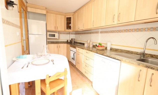 Sale - Terraced house -
Orihuela Costa - Agua Marina