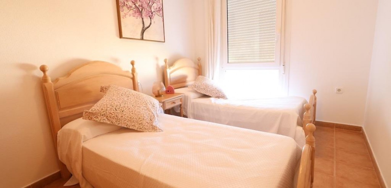 Sale - Terraced house -
Orihuela Costa - Agua Marina