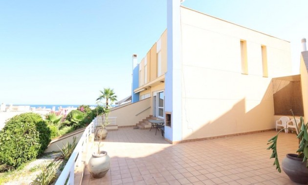 Sale - Terraced house -
Orihuela Costa - Agua Marina