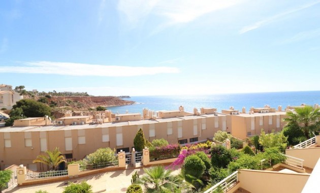 Sale - Terraced house -
Orihuela Costa - Agua Marina