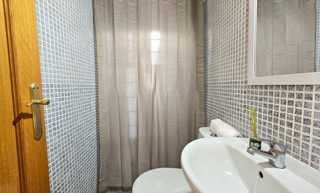 Herverkoop - Villa -
Torrevieja - torrevieja