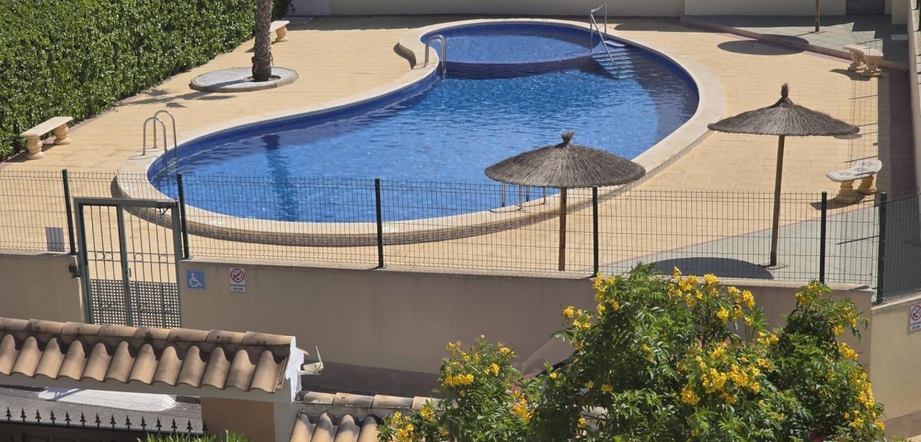 Sale - Villa -
Torrevieja - Playa del cura