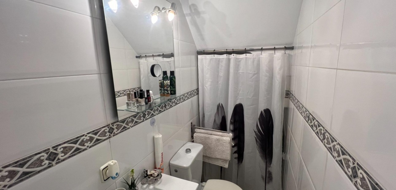 Sale - Villa -
Torrevieja - Playa del cura