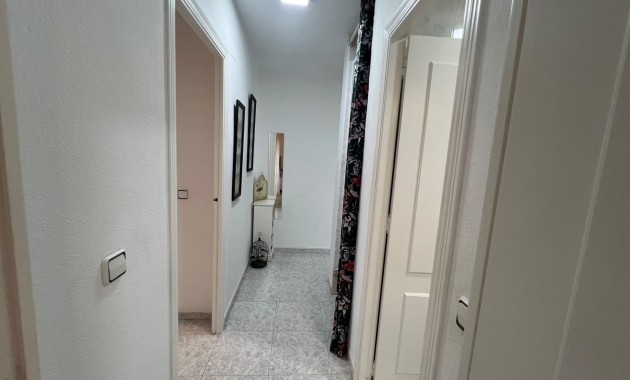 Sale - Villa -
Torrevieja - Playa del cura
