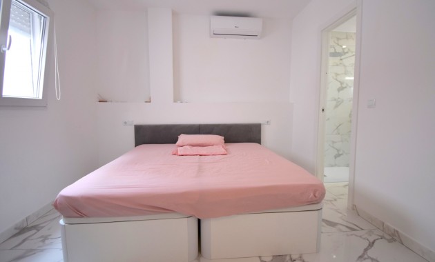 Herverkoop - Appartement / flat -
Orihuela Costa - Villamartin